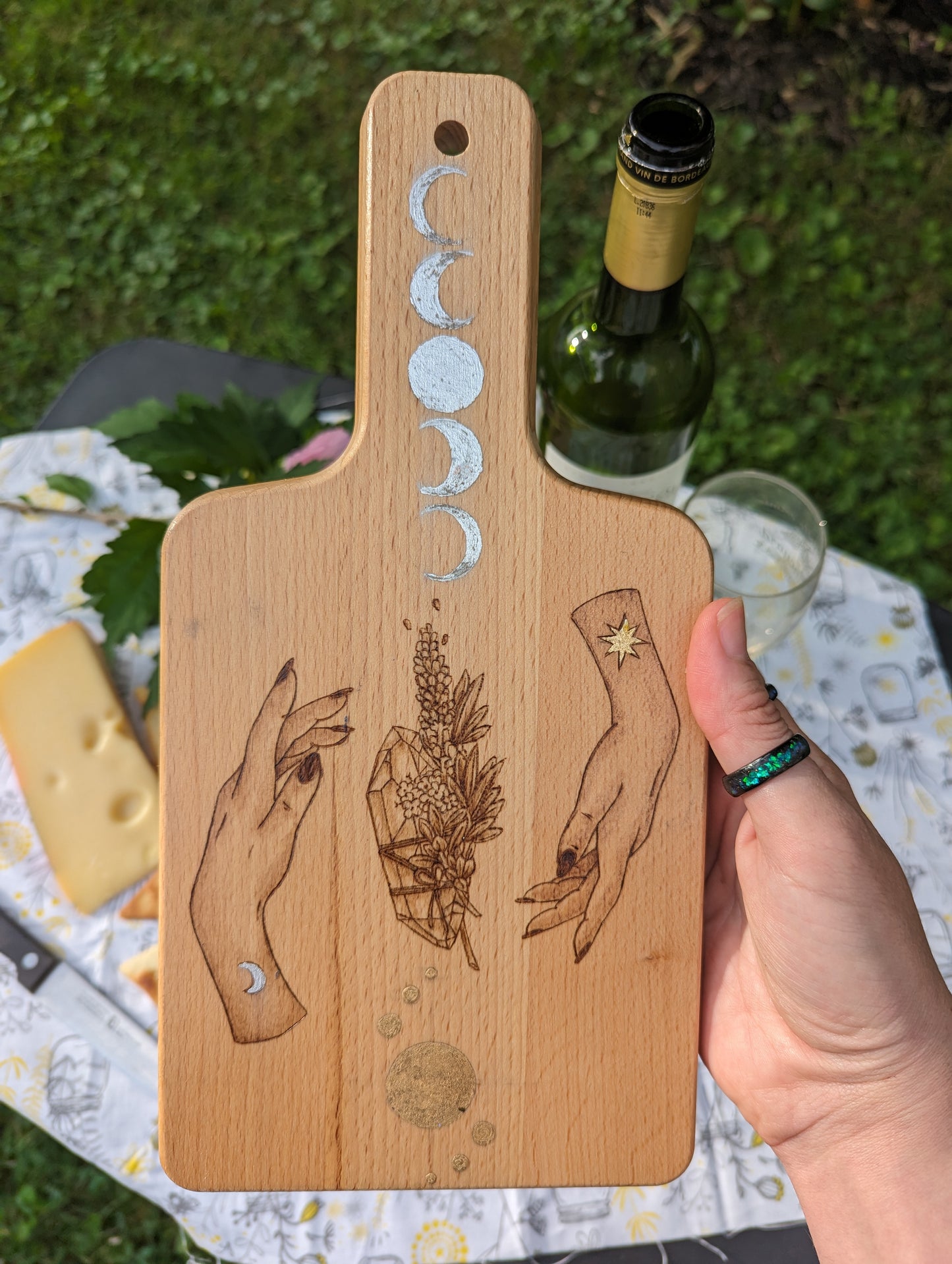 Making Magic Wooden Cutting Board Art